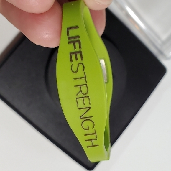 Lifestrength sz XS Army Green Restores body to Natural state - Picture 7 of 10